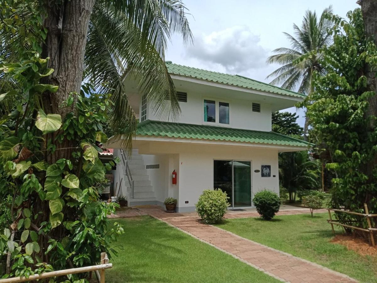 The Beach Boutique Resort Ban Pak Nam Pran Extérieur photo