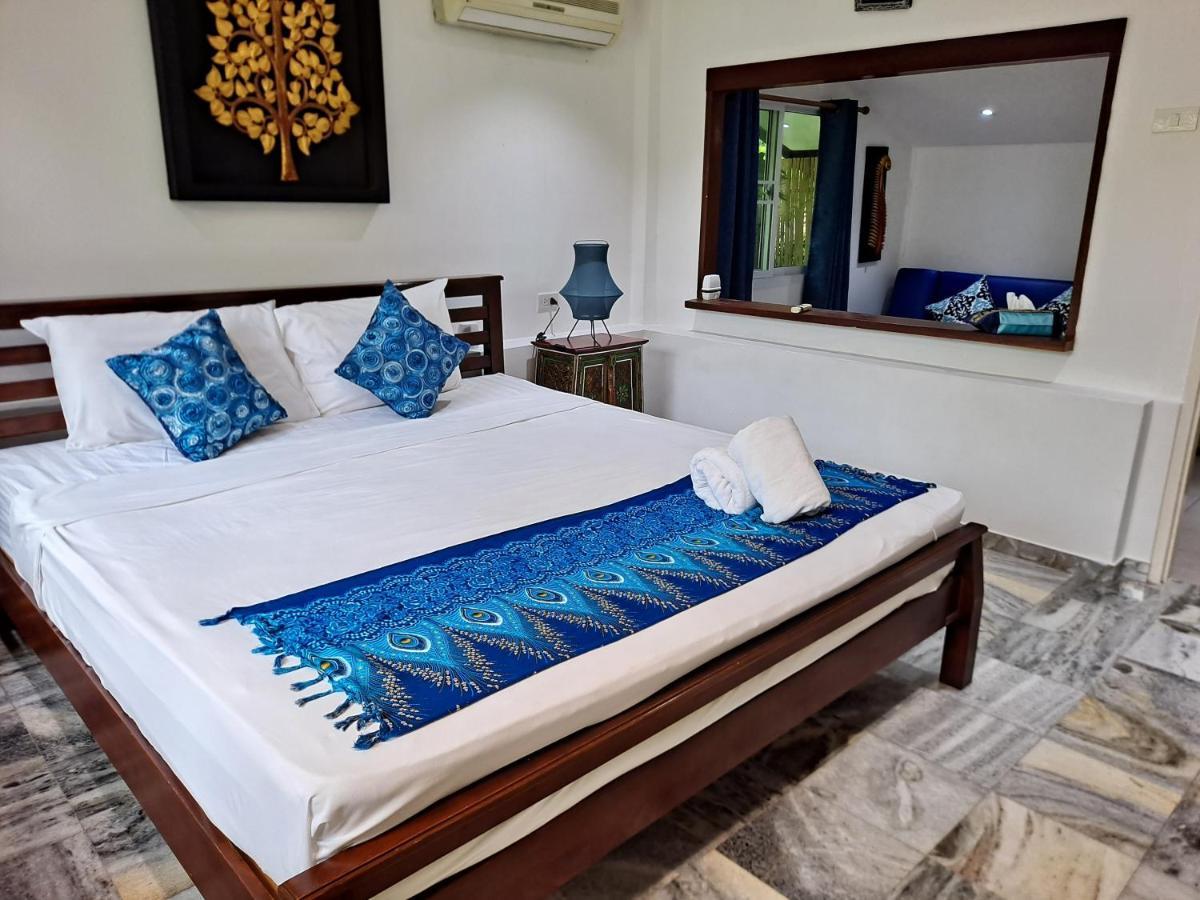 The Beach Boutique Resort Ban Pak Nam Pran Extérieur photo