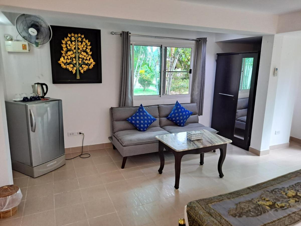 The Beach Boutique Resort Ban Pak Nam Pran Extérieur photo