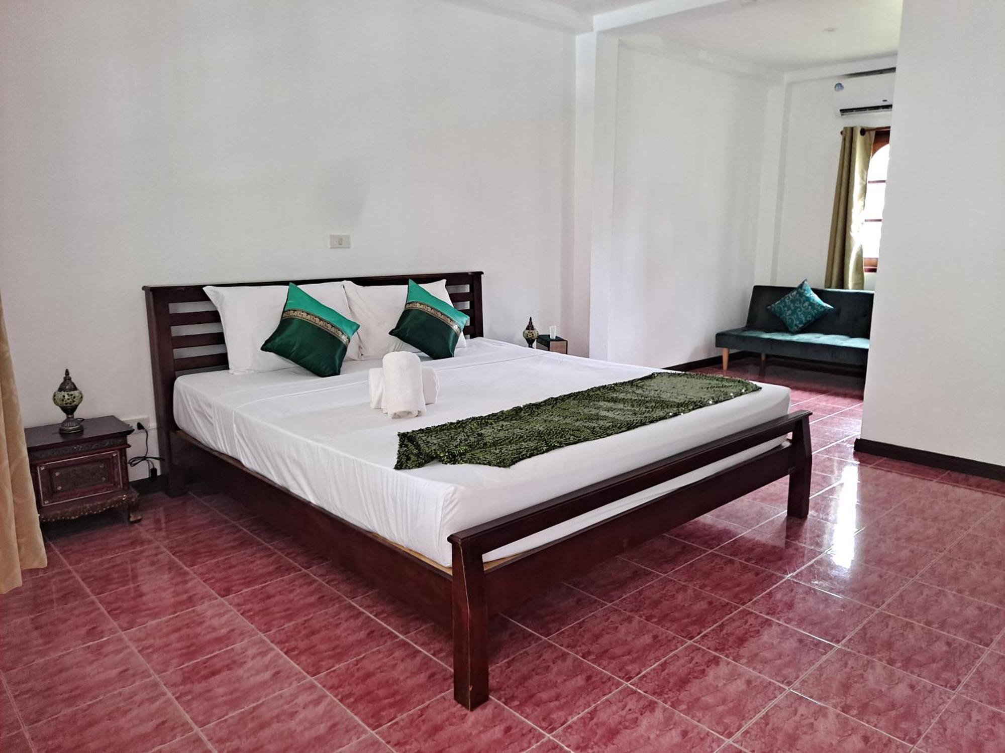 The Beach Boutique Resort Ban Pak Nam Pran Extérieur photo