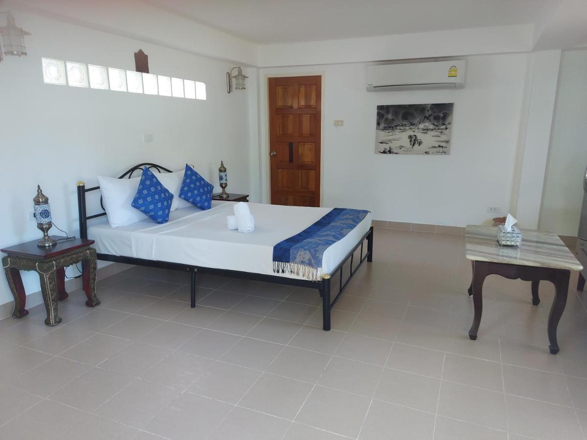 The Beach Boutique Resort Ban Pak Nam Pran Extérieur photo