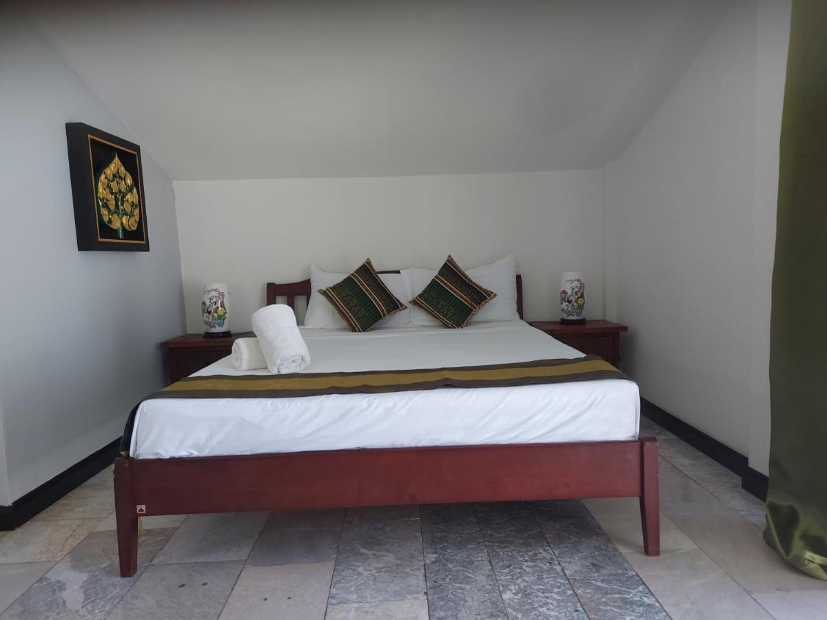 The Beach Boutique Resort Ban Pak Nam Pran Extérieur photo