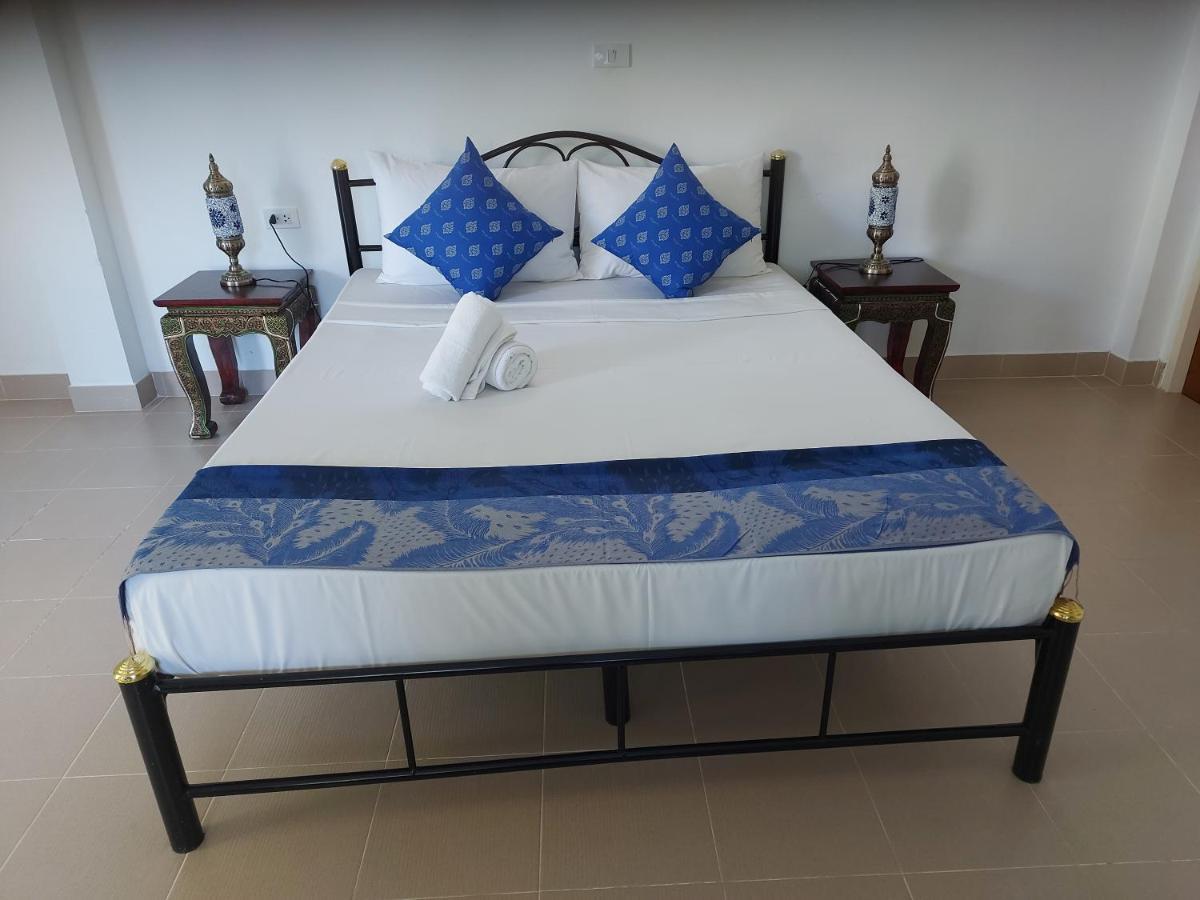 The Beach Boutique Resort Ban Pak Nam Pran Extérieur photo